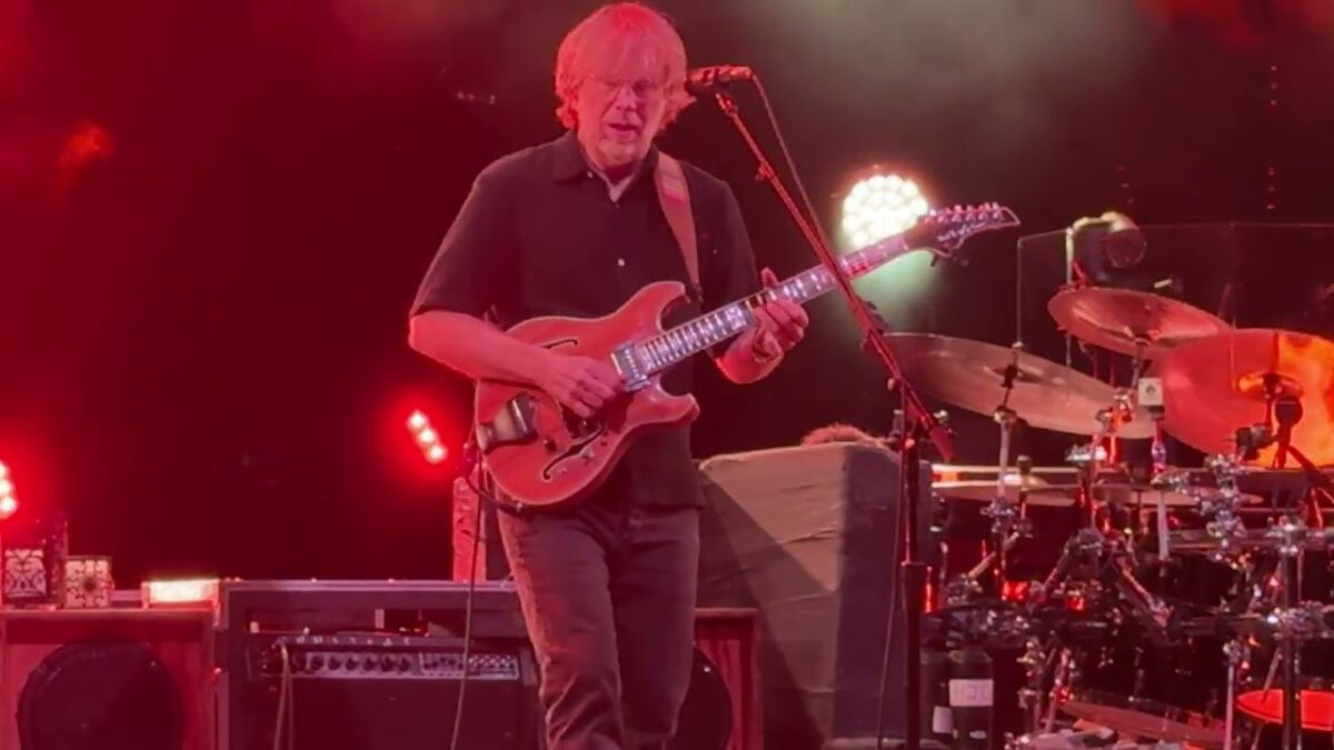 Phish performs “Say it to me SANTOS” at the Bethel Woods Center for the Arts in Bethel NY on 8/11/24