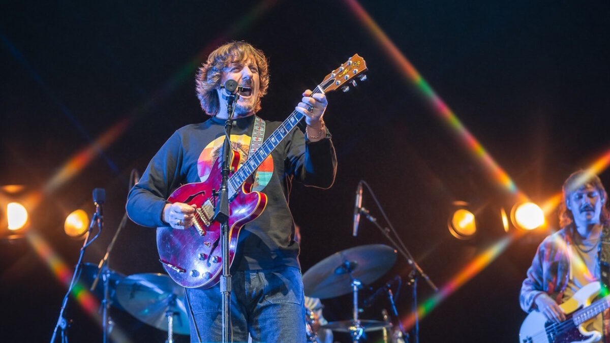 Sturgill Simpson Announces Johnny Blue Skies & The Dark Clouds 2026 Tour Dates