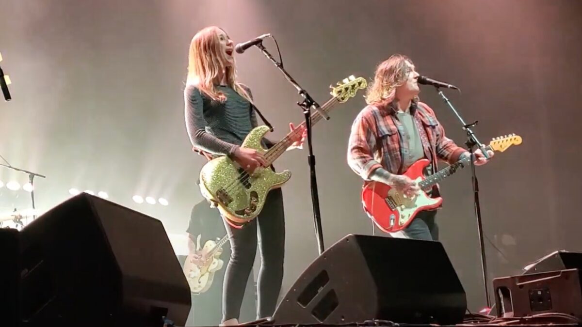 Karina Rykman Joins Gaslight Anthem For Billie Eilish & Nirvana Covers + More In Boston