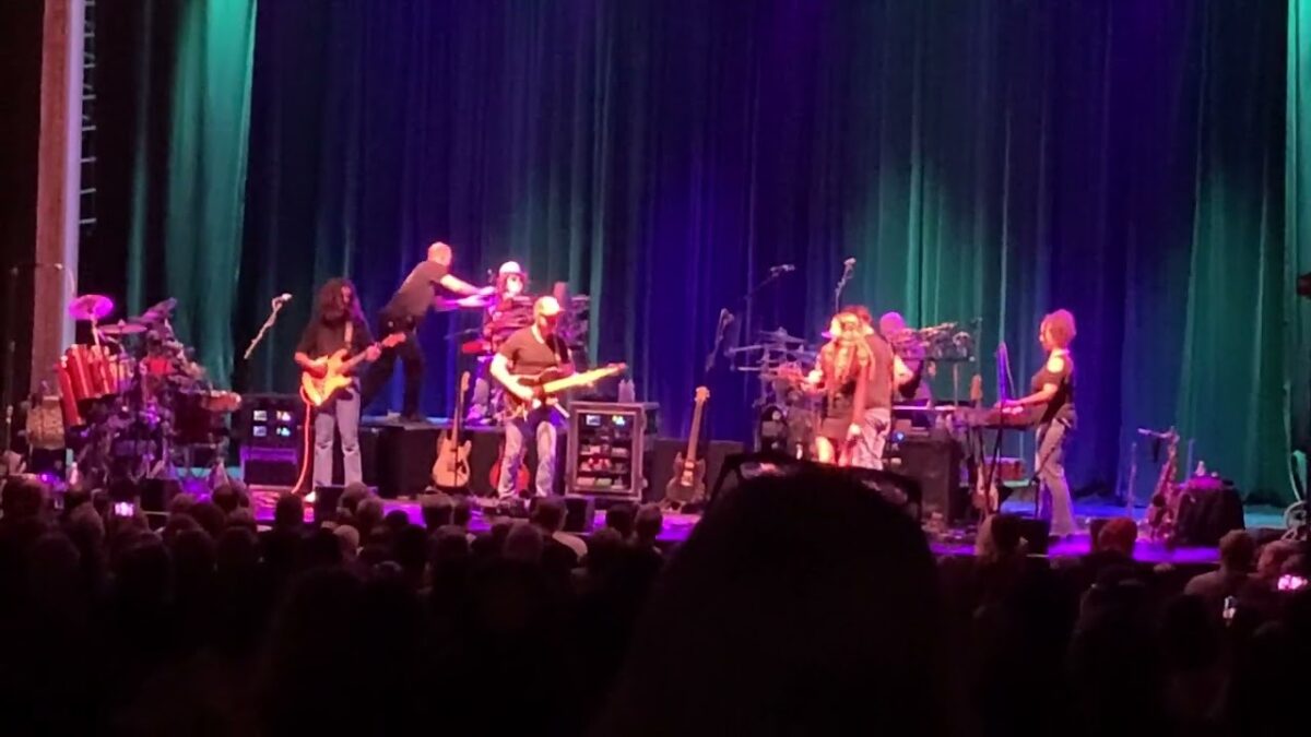 Dweezil Zappa - Sharleena 9/1/24 Glenside, PA