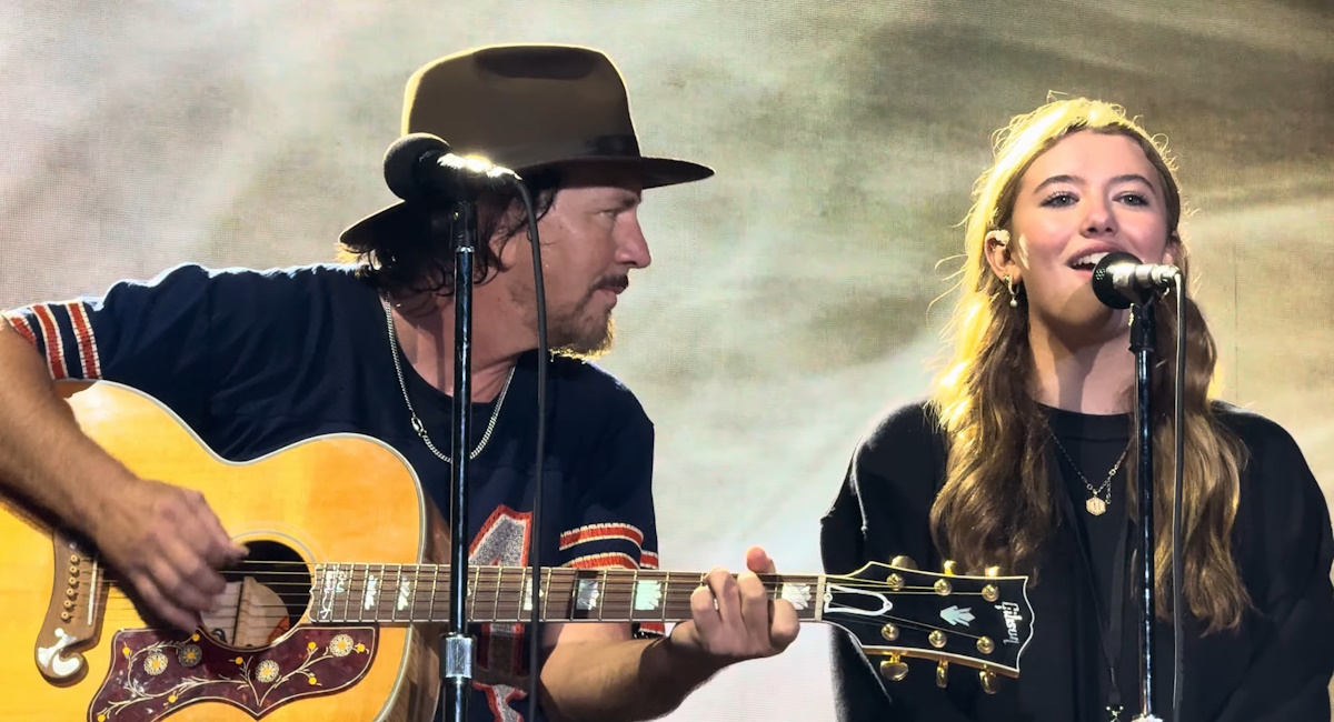 Eddie Vedder & Daughter Harper Vedder Perform Taylor Swift Mashup At Ohana