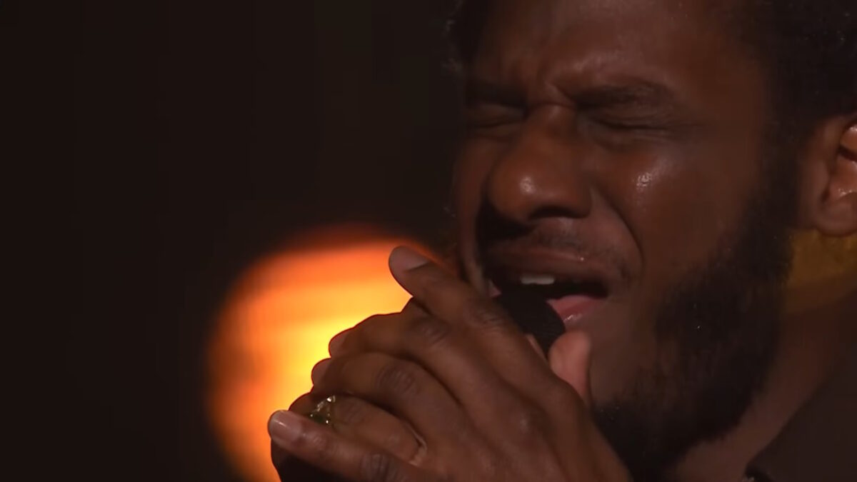 Leon Bridges Lets 'Tonight Show' Know 'That's What I Love'
