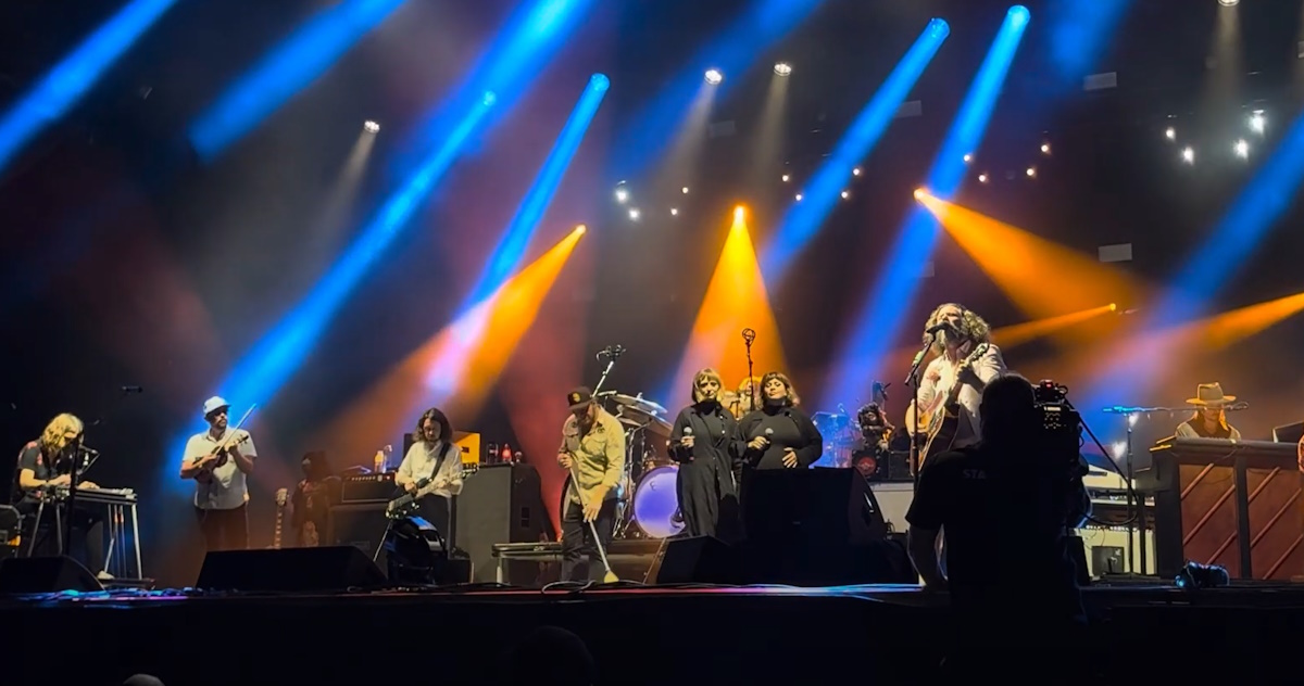 My Morning Jacket Lucius Neil Young Harvest Moon