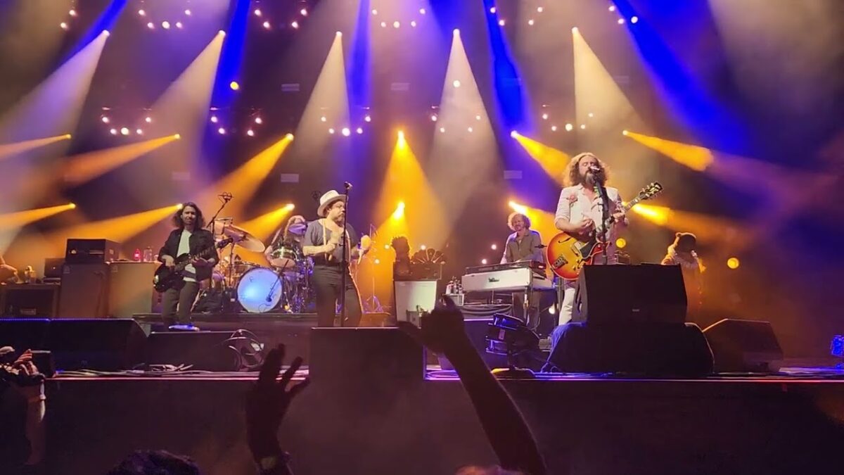 My Morning Jacket & Nathaniel Rateliff - You Can't Always Get What You Want