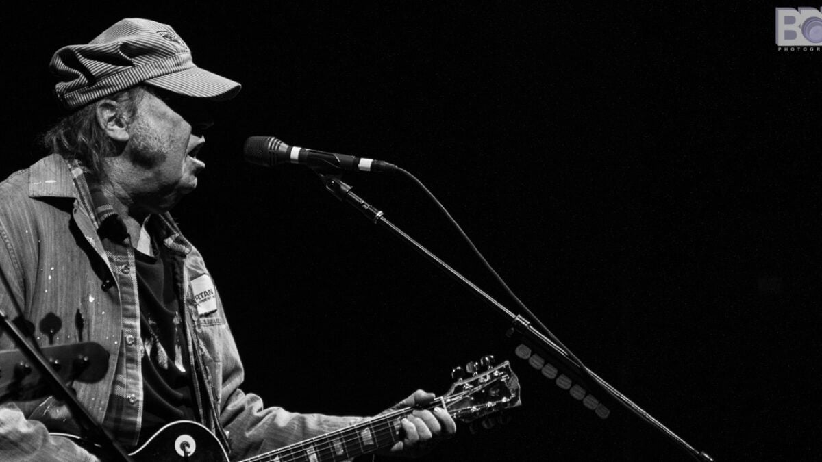 Neil Young Cancels 2026 European Tour Dates