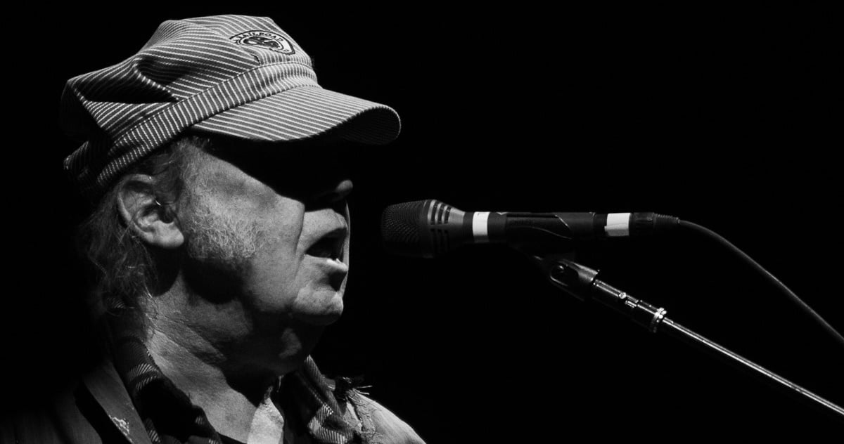 Neil Young Crazy Horse Lasky May 2024 015