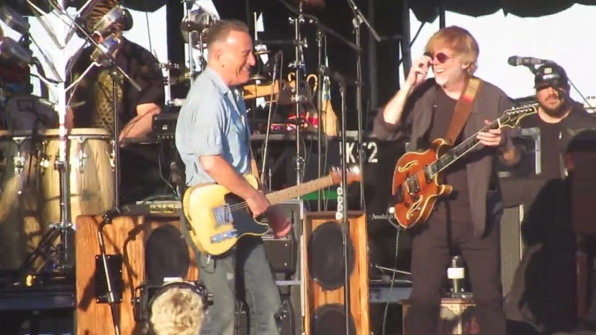 Bruce Springsteen and Trey Anastasio - "Kitty's Back" - Asbury Park, NJ - 9/15/24