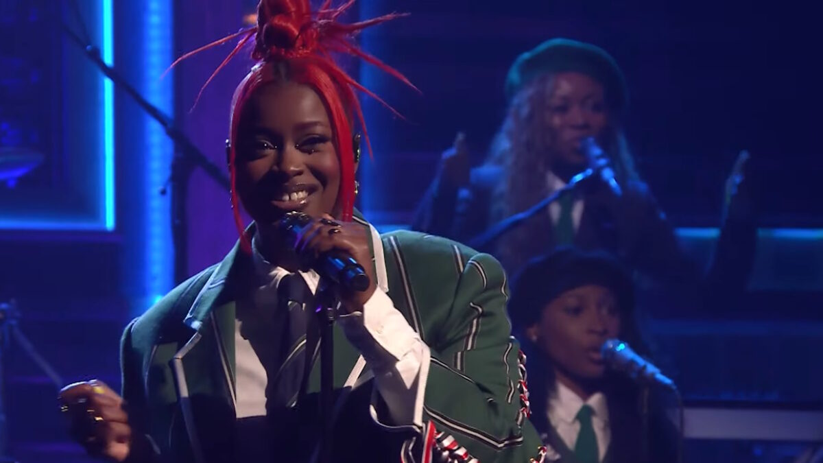 Tierra Whack Dials Up Vibrant ‘World Wide Whack’ Showcase On ‘Fallon’
