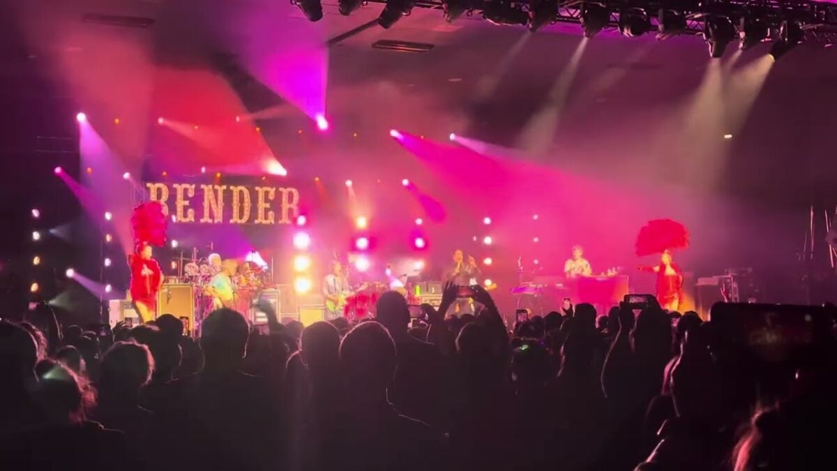 Viva Las Vegas ~ String Cheese with Wayne Newton ~ Bender Vegas 2024