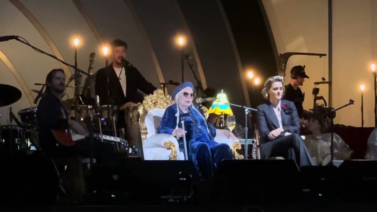 Joni Mitchell, A Case of You, Hollywood Bowl, Saturday 19th October 2024