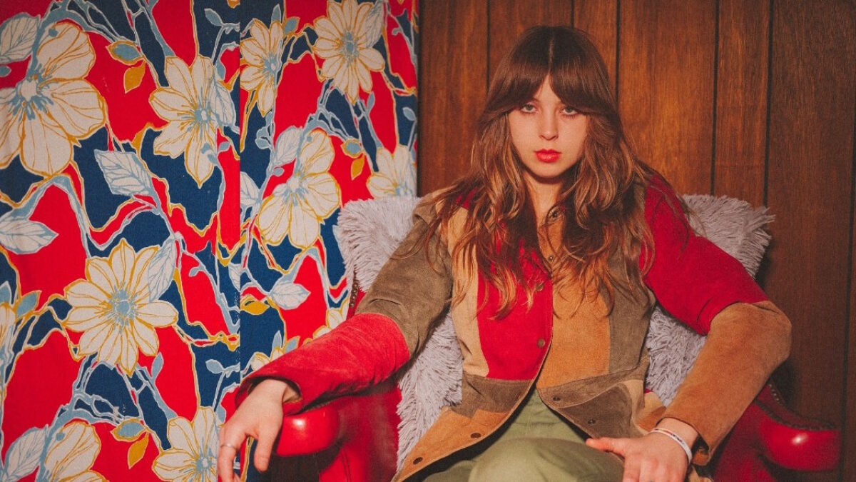 Mikaela Davis To Perform Alone + Together With John Lee Shannon At November 2024 Concerts