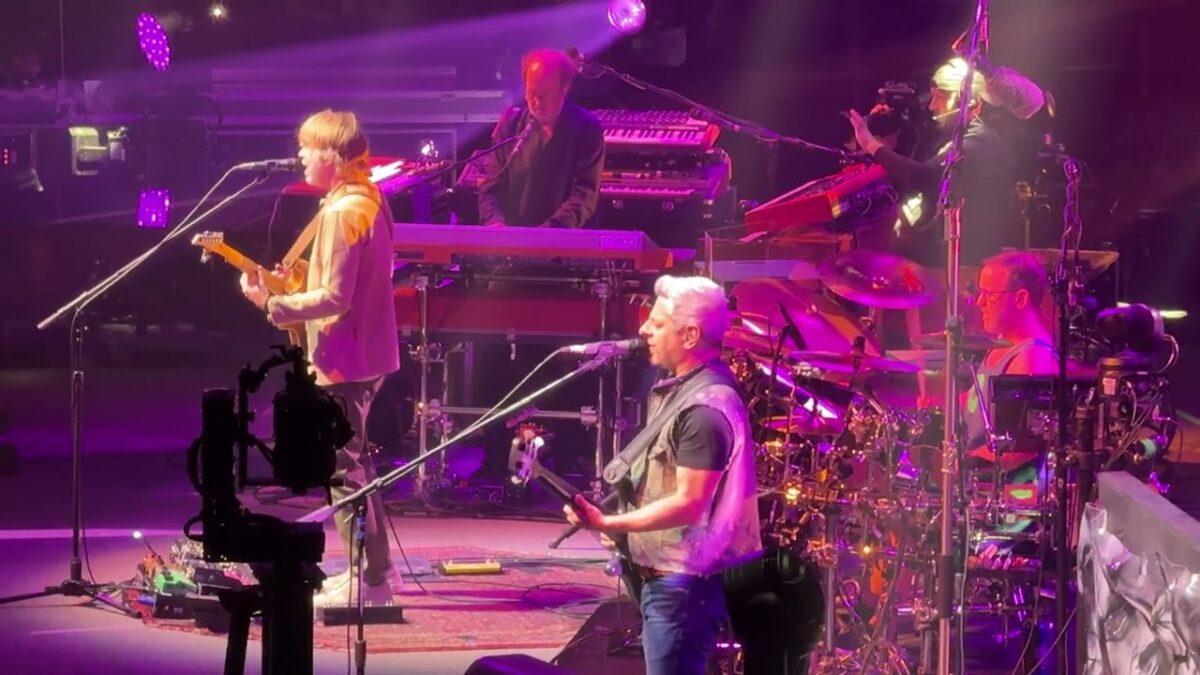 Phish - Access Me - 10/27/24 - MVP Arena, Albany, NY - S1 N3 4K