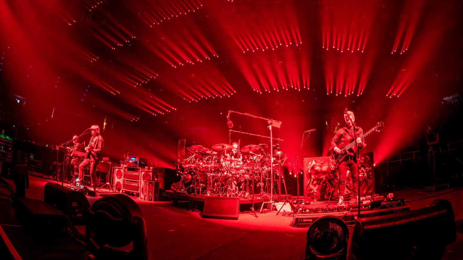 img-blur-shadow