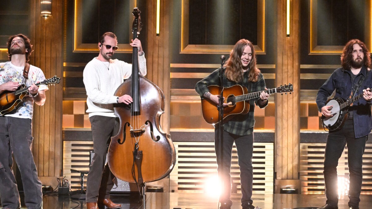 Billy Strings Makes 'Tonight Show' Debut With 'Seven Weeks In County' Performance