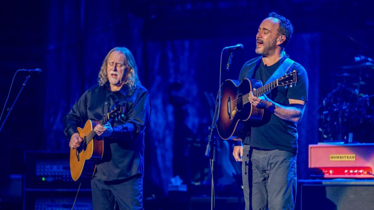 Dave Matthews & Warren Haynes Co-Host Star-Studded 'Soulshine' Concert At Madison Square Garden