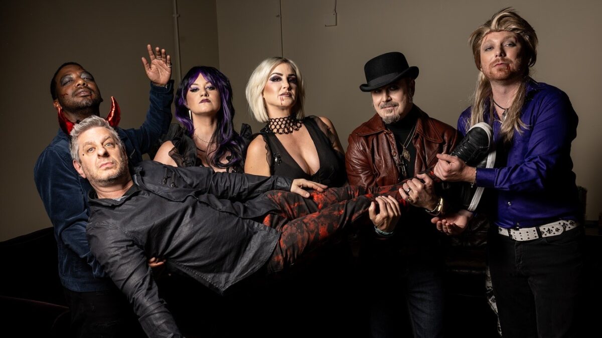 Mike Gordon Joins Maggie Rose At Thrilling Halloween Concert In Nashville