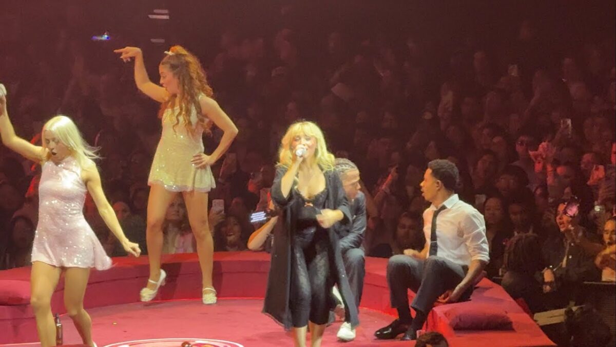 Sabrina Carpenter “Super Freak” FINAL SHOW - Short n’ Sweet Tour Inglewood, CA 11/18/24