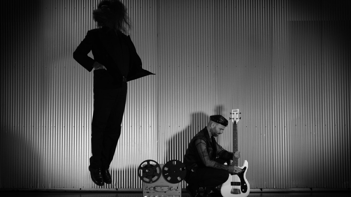 Twin Noir
