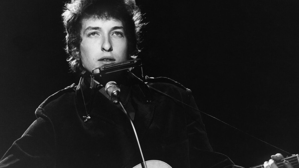 Rare Bob Dylan Memorabilia, Including 'Mr. Tambourine Man' Lyrics, Go Under The Hammer In 2025