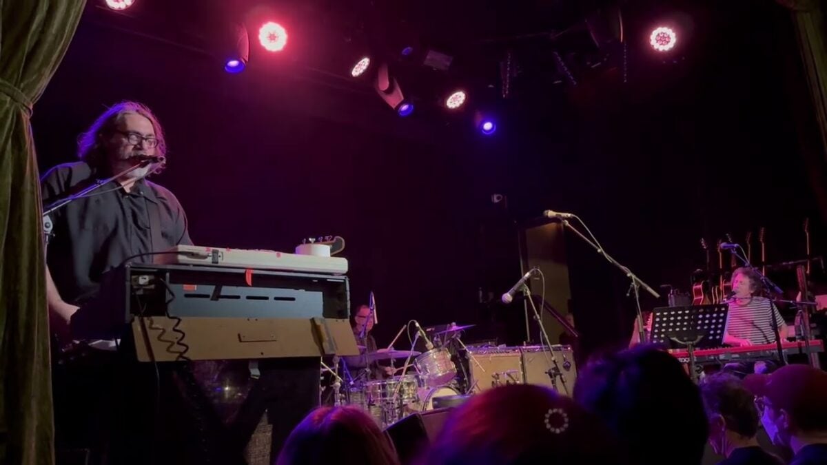 Yo La Tengo – Mr. Tough (with Fred Armisen) – 2024-12-26 – Bowery Ballroom, New York, NY