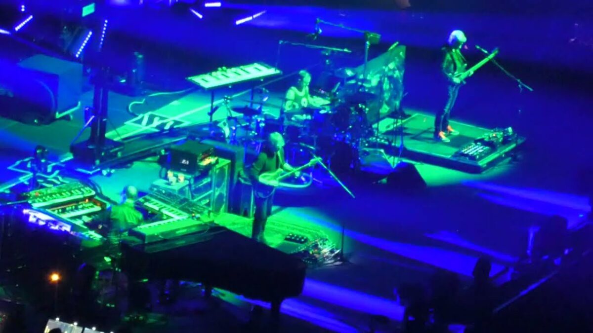 Phish - Tweezer @ Madison Square Garden, NYE3 2024