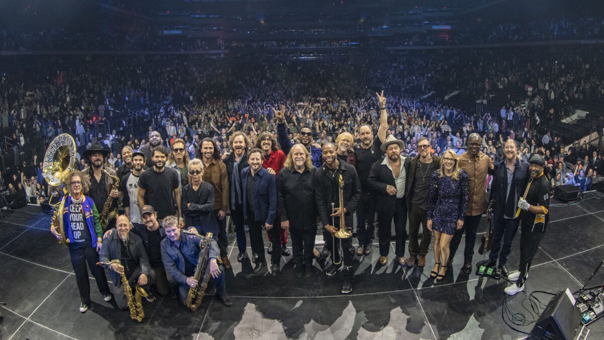 ‘Soulshine’ Benefit At MSG Nets $4.5 Million For Hurricane Relief