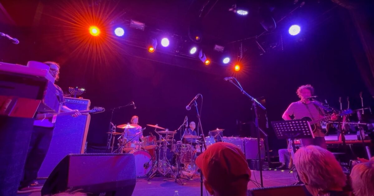 Yo La Tengo Hanukkah 2024 night 2