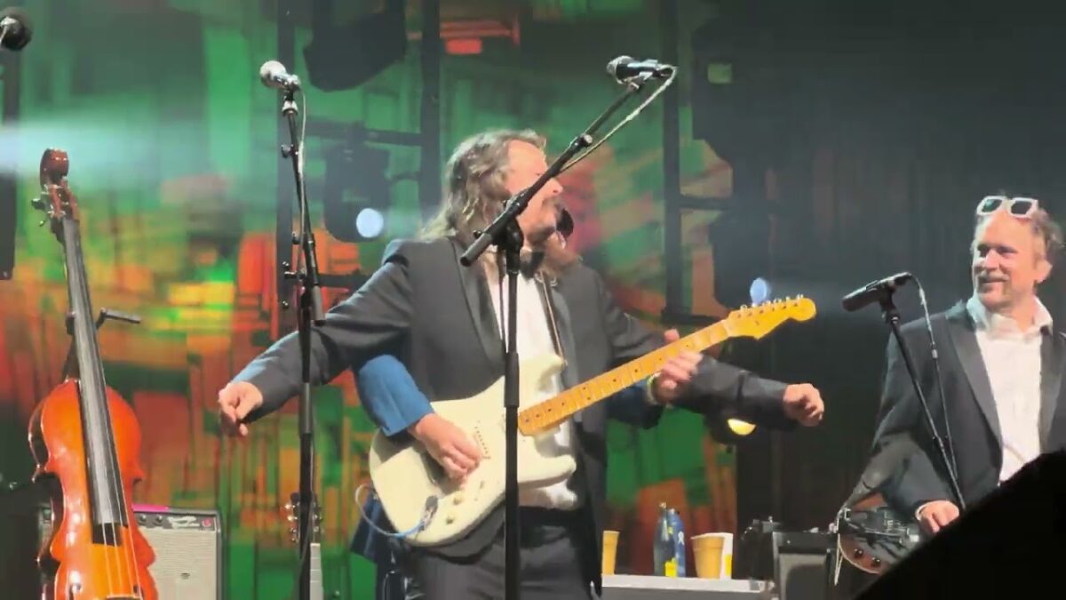 “Kissing My Love” - Greensky Bluegrass and Fruition - 12/31/2024 - Mission Ballroom - Denver, CO