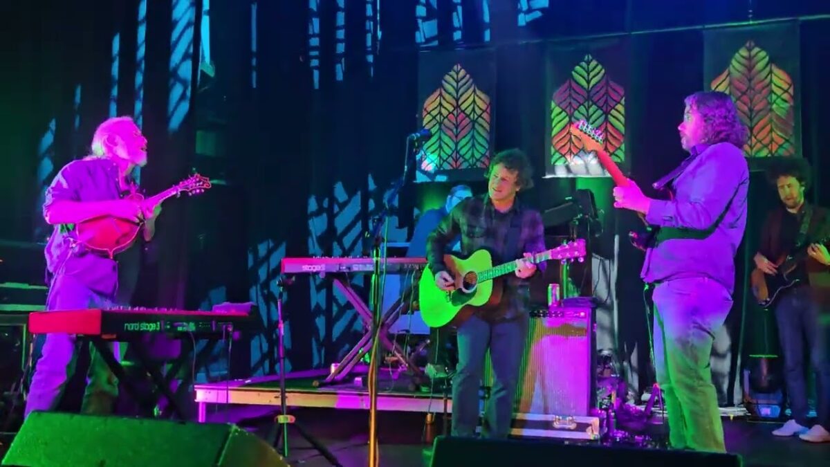 Railroad Earth feat. Scott Law - Mourning Flies - Revolution Hall - Portland, OR 1/26/25