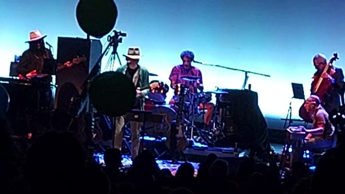 Bobby Weir and Wolf Bros - Hell In A Bucket - 12-31-2024 - Happy New Year