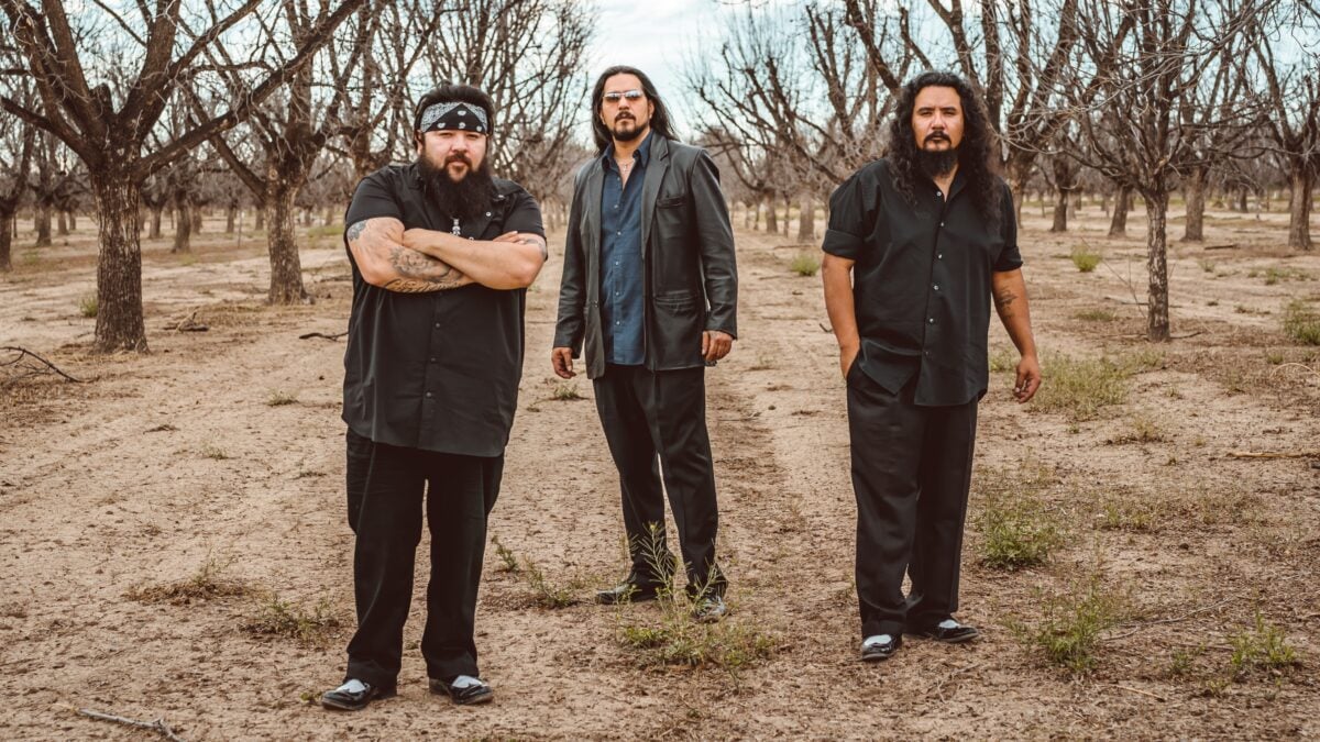 Los Lonely Boys Outline 2025 U.S. Tour Dates With Los Lobos, Steel Pulse & More