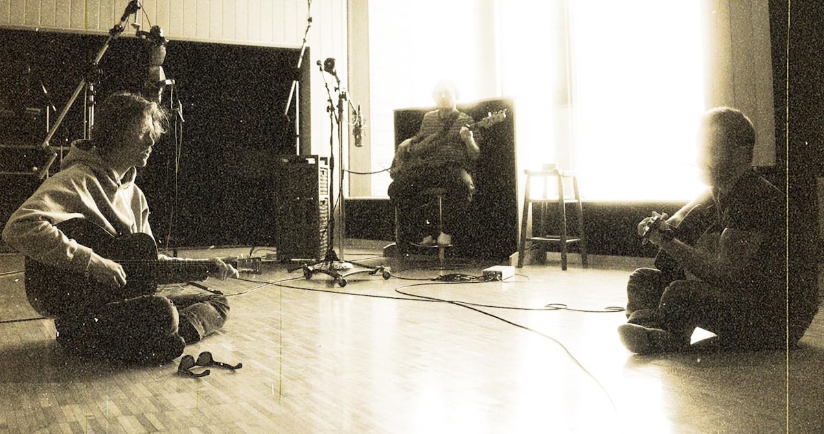 Trampled By Turtles & Sumbuck Cover Bon Iver’s ‘For Emma’