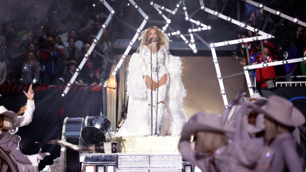 Beyoncé Announces Cowboy Carter Tour