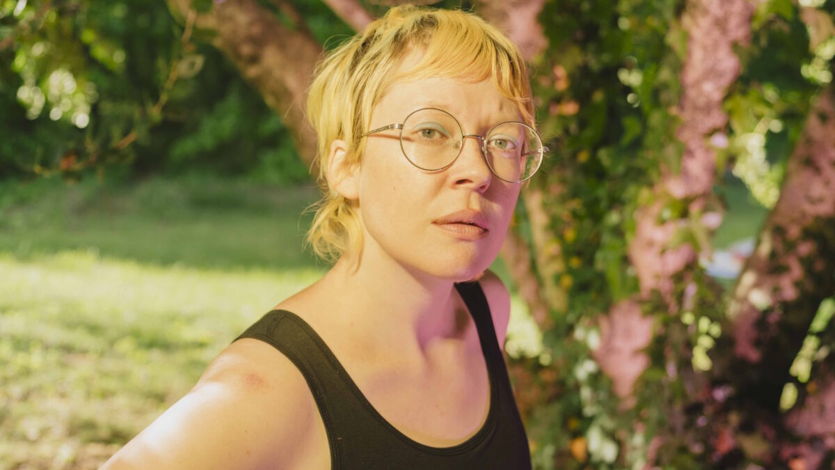 Daughter Of Swords Lets 'Money Hits' In Lively New Single