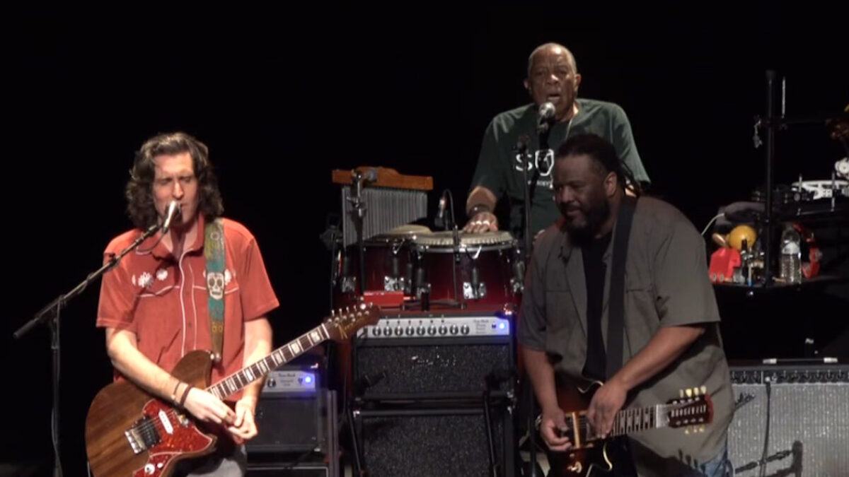 Watch Roosevelt Collier Jam With Little Feat In Fort Lauderdale