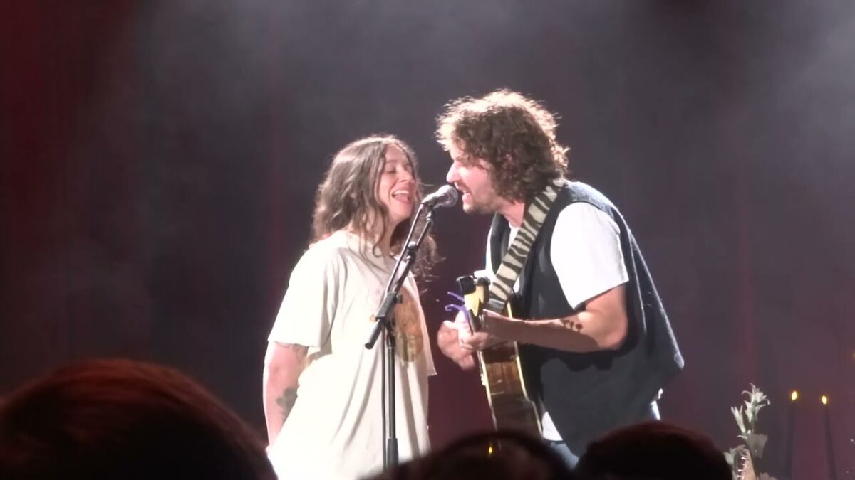 Waxahatchee & Kevin Morby - The Dark Don't Do It (Jason Molina) - Give a F%ck Benefit, LA, CA 2-5-25