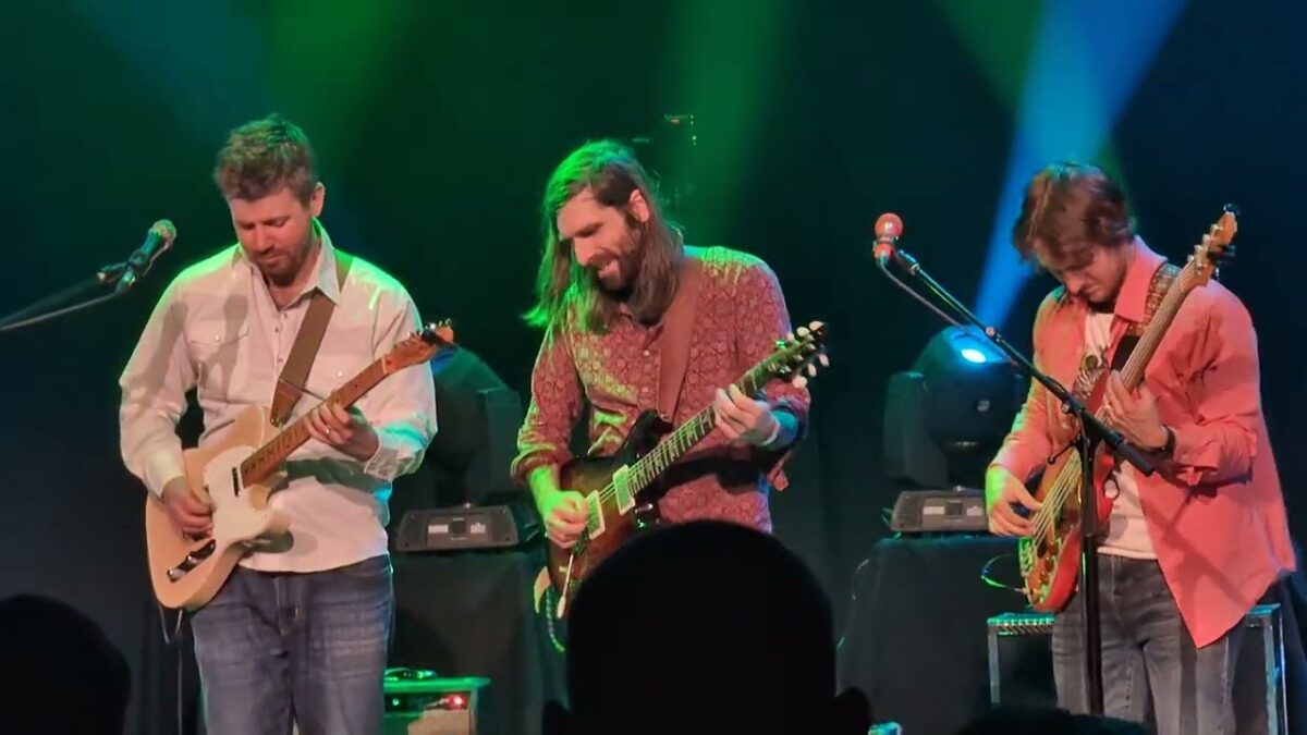 Neighbor 02/23/25 "Mighty Apple Tree" Beverly, MA, Cabot Theater