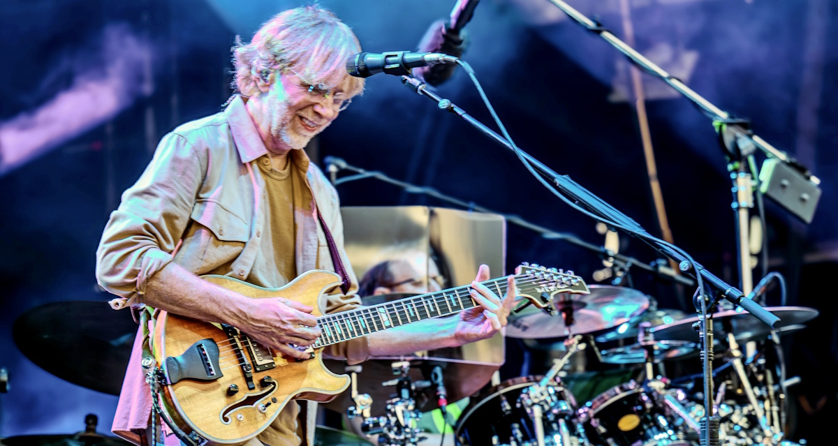 Phish Trey Mexico 2025 West 009