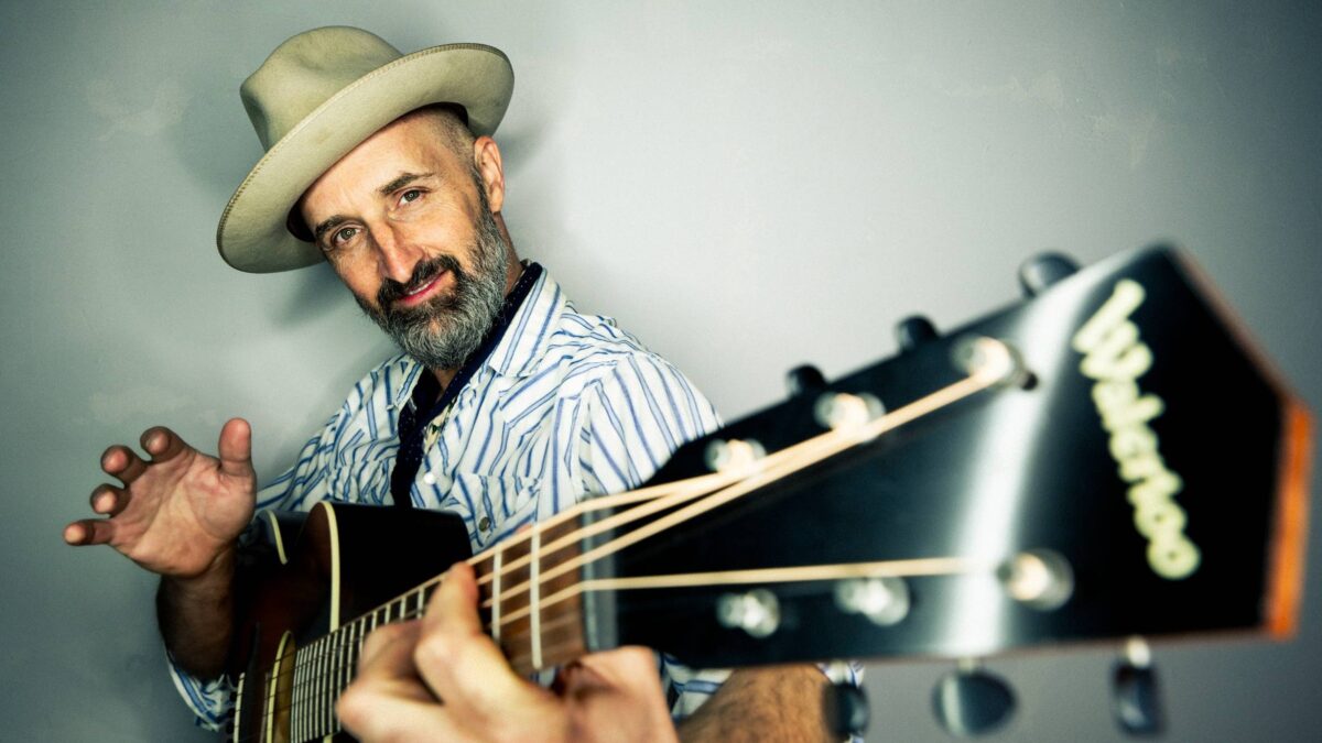 Seth Walker Announces New Album 'Why The Worry' & Shares The Band-Inspired Single