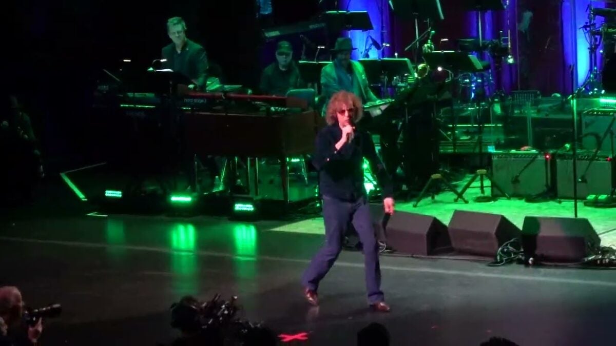 Beck - Loser 3-6-25 Beacon Theater, NYC