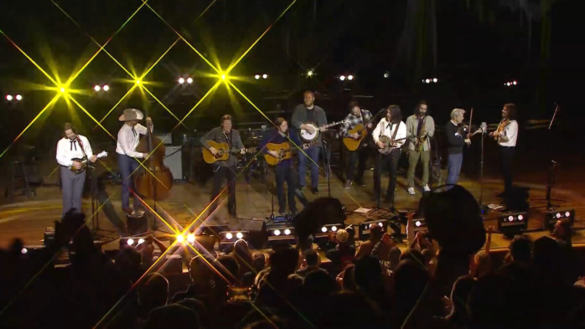 Billy Strings Wraps Guest-Filled Nashville Run With ‘Mother Church’ Ryman Finale