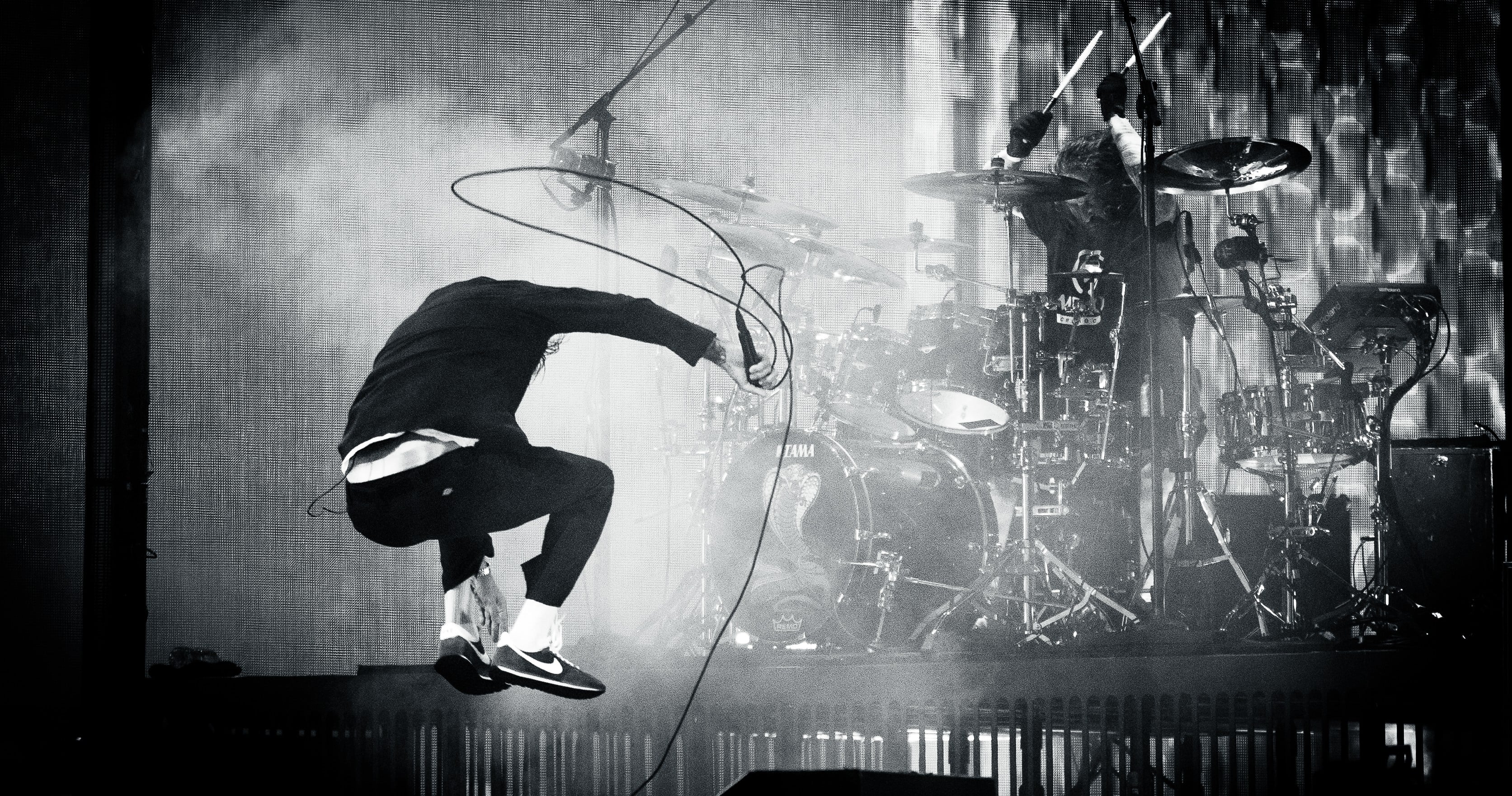 Buy Deftones Tickets