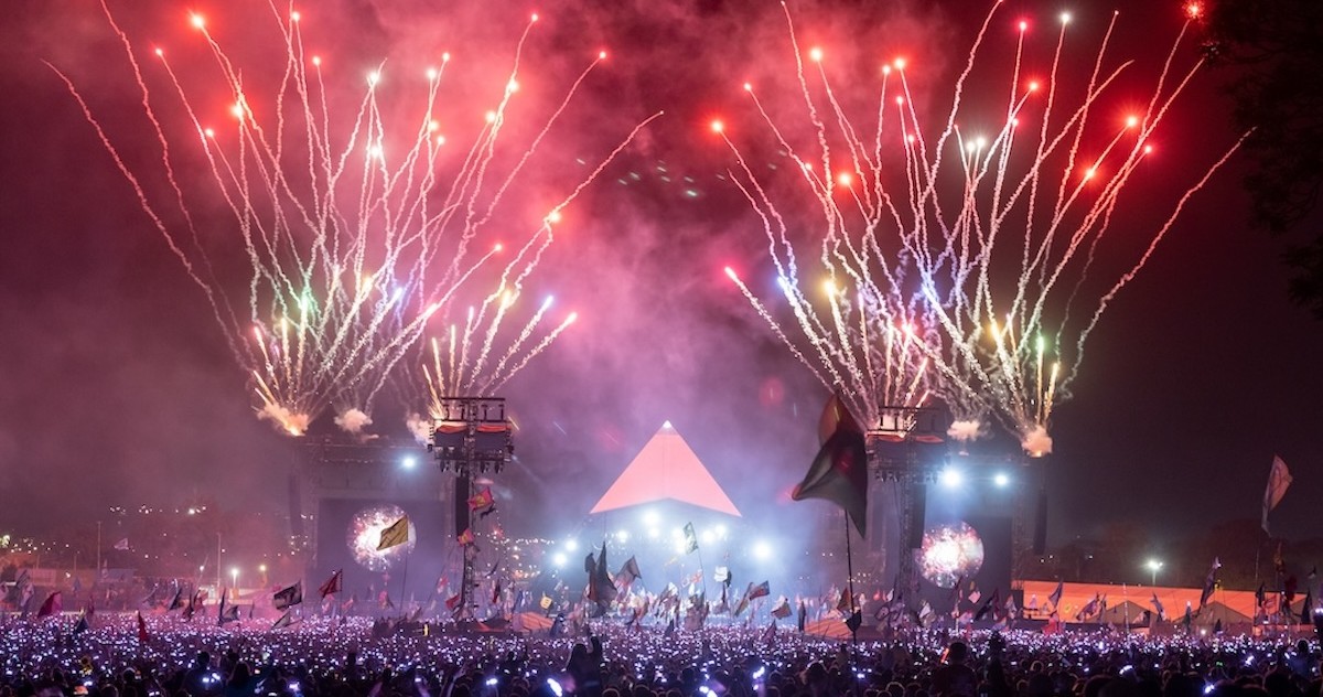 Glastonbury pyramid fireworks