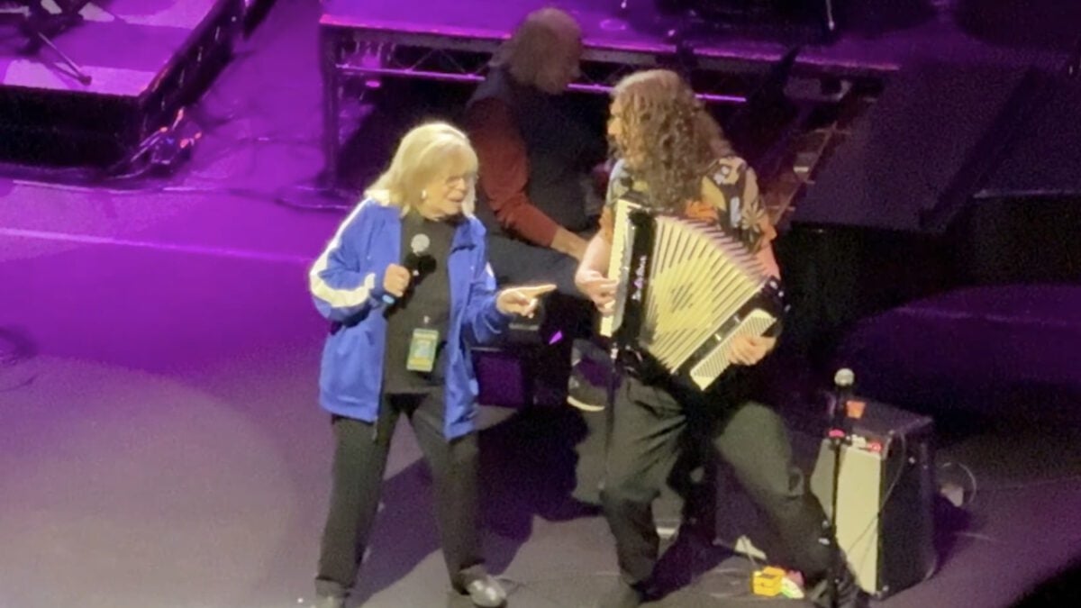 Nancy Sinatra Makes Surprise Appearance At ‘Let’s Get L.Aid’ Wildfire Relief Benefit