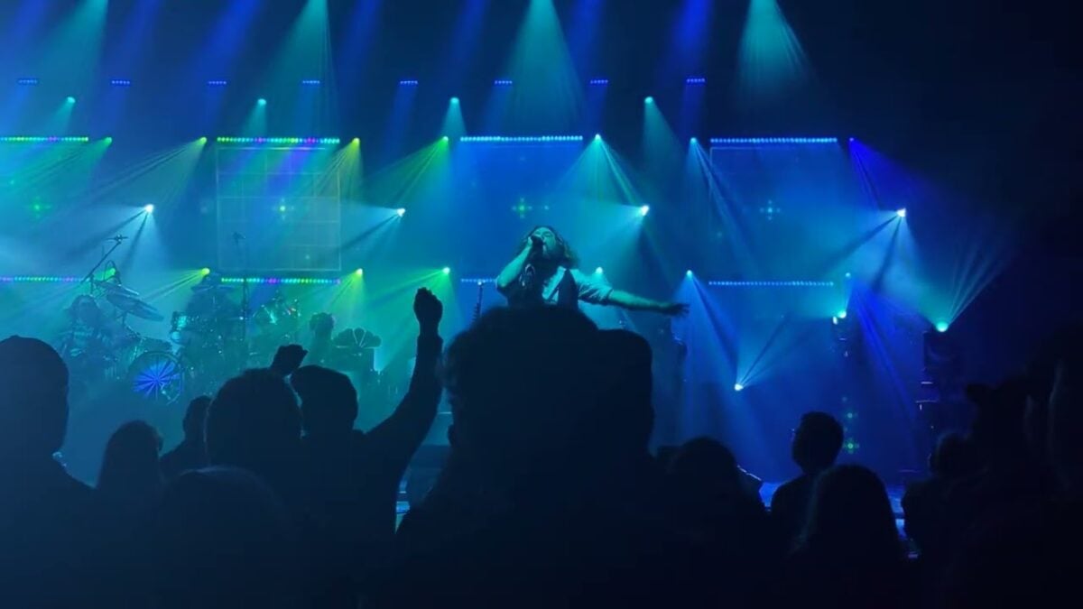My Morning Jacket w/ "Touch Me I'm Gonna Scream Pt 2" in Athens OH on Thursday, 04/27/25.