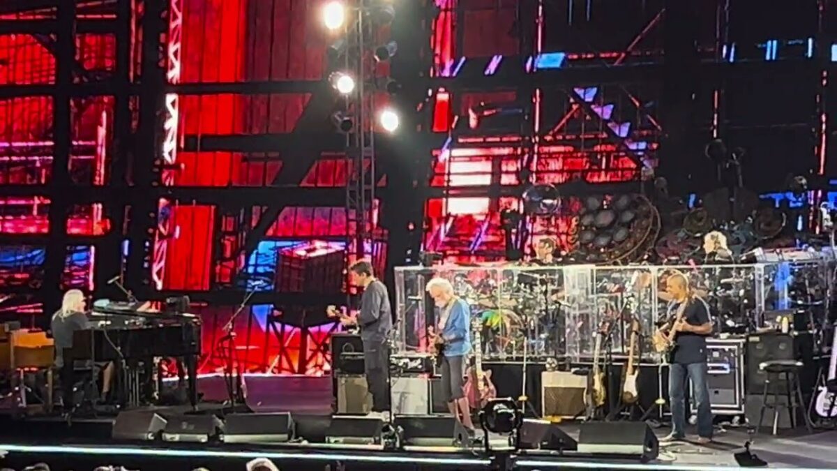 Feel Like A Stranger Dead and Company @ The Sphere April 17, 2025