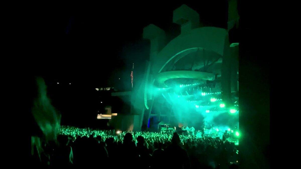 LiFE SAViNG GUN - PHiSH - Hollywood Bowl - 26 April 2025