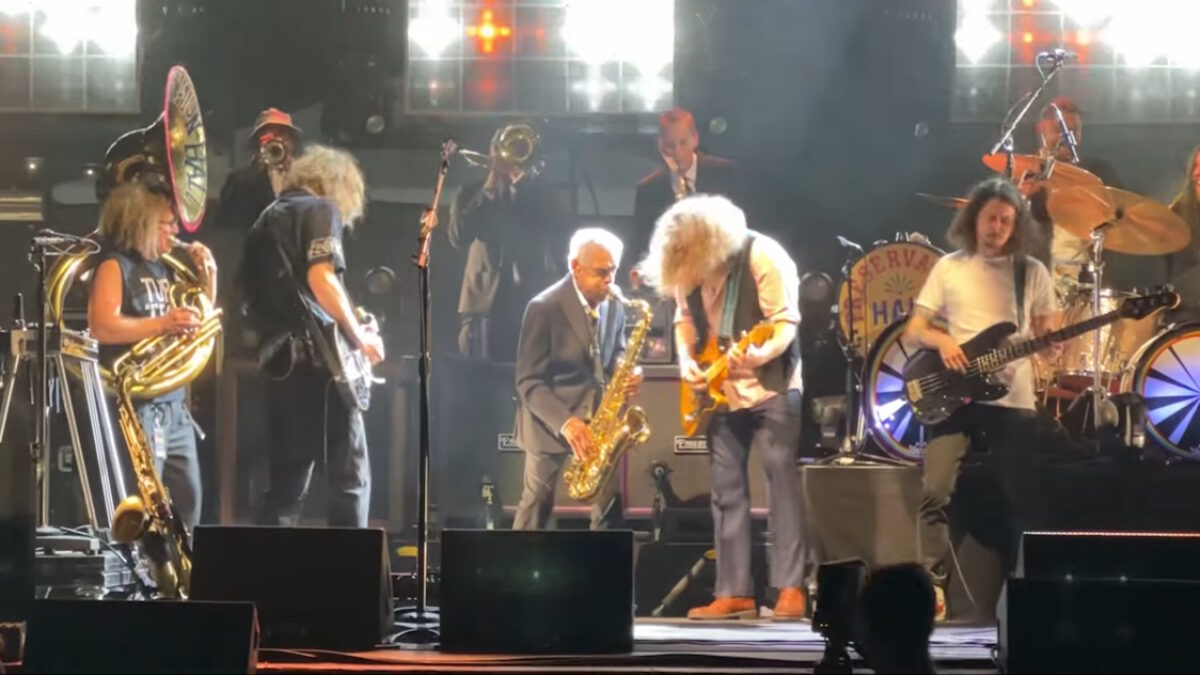 My Morning Jacket Covers Cymande With Preservation Hall Jazz Band At One Big Holiday