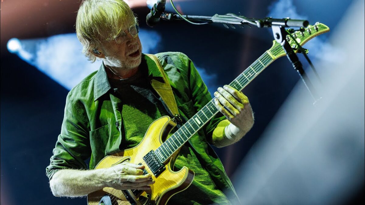 Phish - 4/18/2025 - Back On The Train (4K HDR)