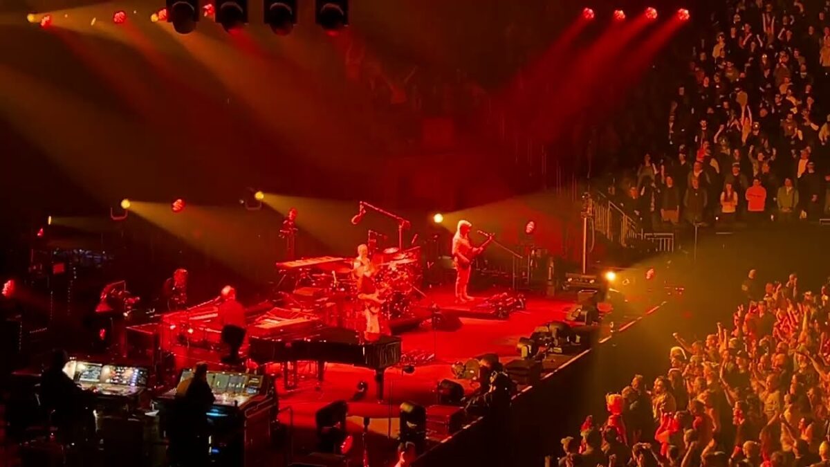 Phish - Sleeping Monkey - 04/19/25 - Climate Pledge Arena, Seattle, WA